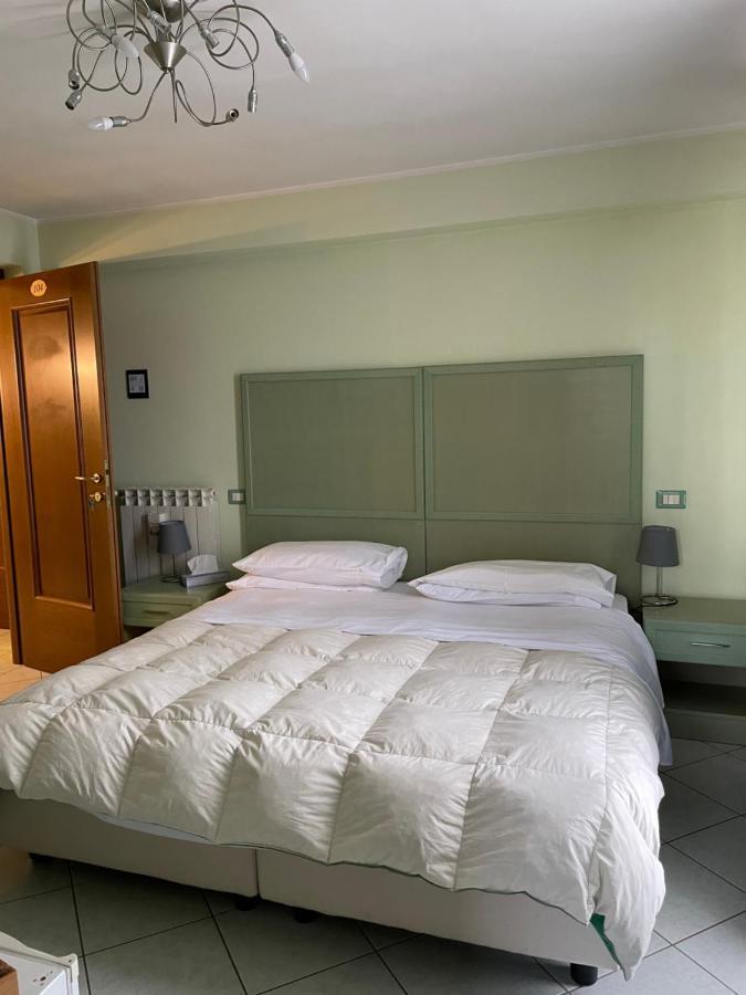 Casa Azzurra Camere Serravalle Sesia Extérieur photo